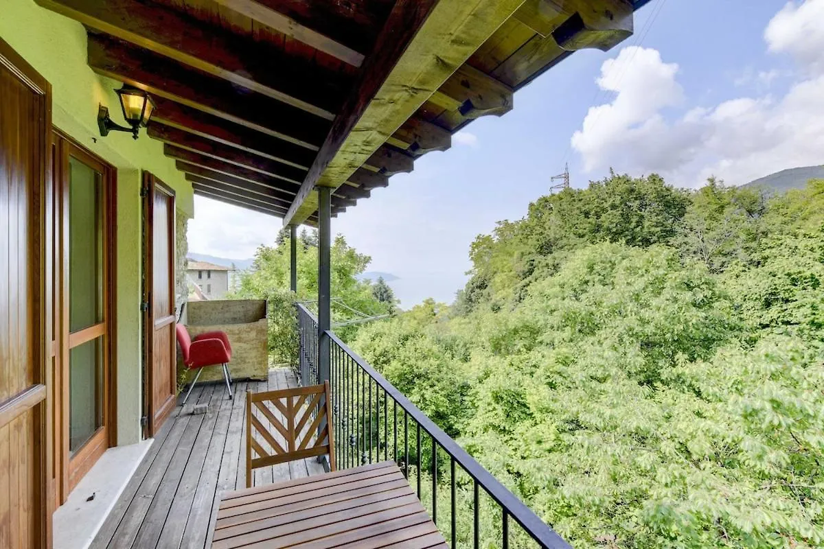 Loft Panoramico A Tignale Con Giardino E Parcheggio Διαμέρισμα Ιταλία