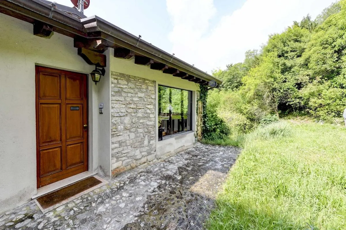 Appartamento Loft Panoramico A Tignale Con Giardino E Parcheggio